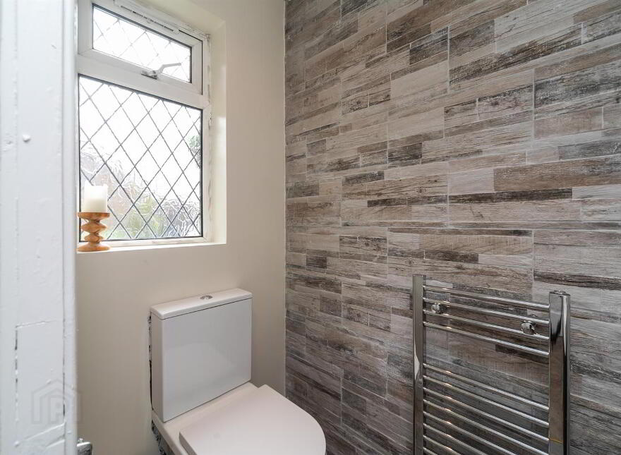 6 Baronscourt Gardens, Saintfield Road, Carryduff, Belfast, BT8 8EW