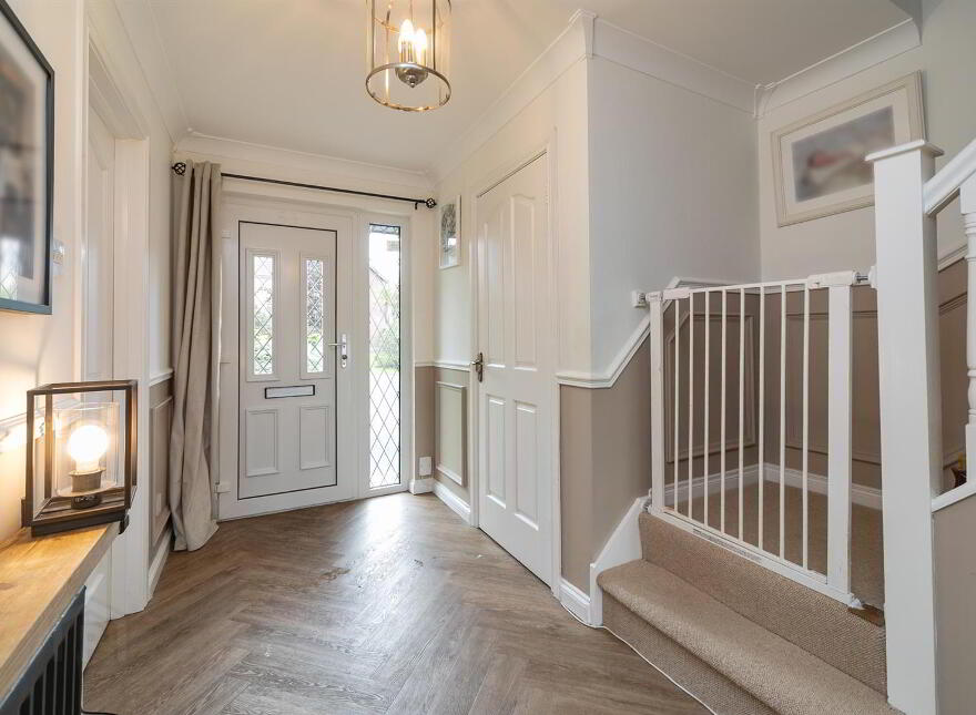 6 Baronscourt Gardens, Saintfield Road, Carryduff, Belfast, BT8 8EW
