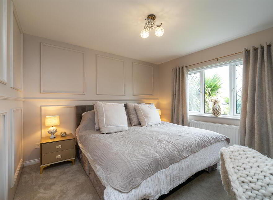 6 Baronscourt Gardens, Saintfield Road, Carryduff, Belfast, BT8 8EW