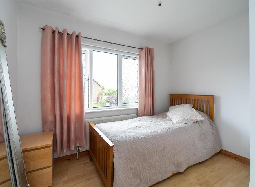 6 Baronscourt Gardens, Saintfield Road, Carryduff, Belfast, BT8 8EW