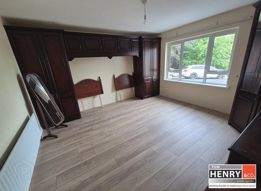 83 Killeeshil Road, Dungannon, BT70 1TJ