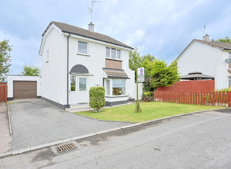 10 Kernan Crescent, Portadown, Craigavon, BT63 5TT photo