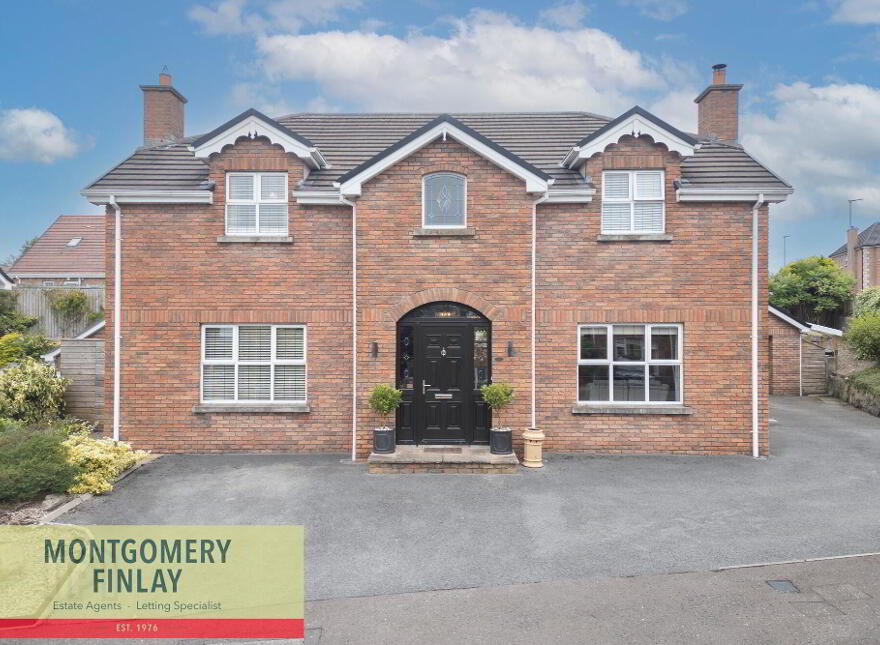 12 Clover Brae, Enniskillen, BT74 4AB