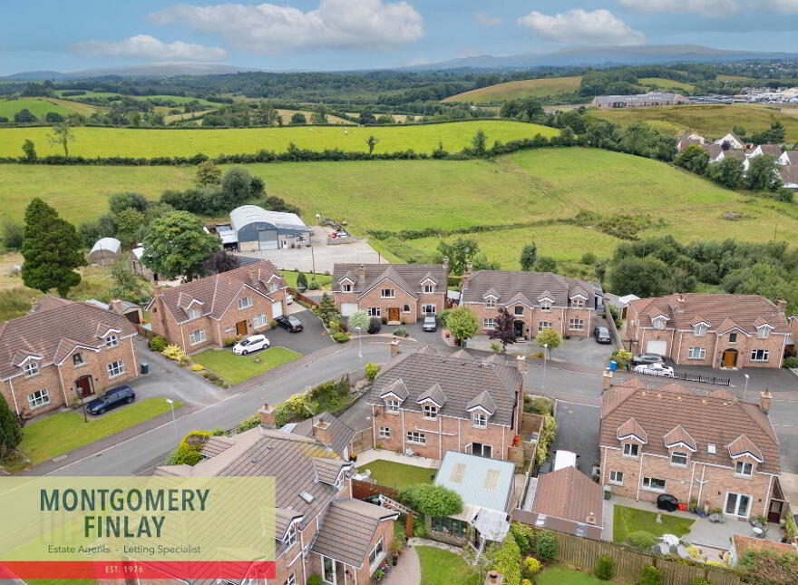 12 Clover Brae, Enniskillen, BT74 4AB
