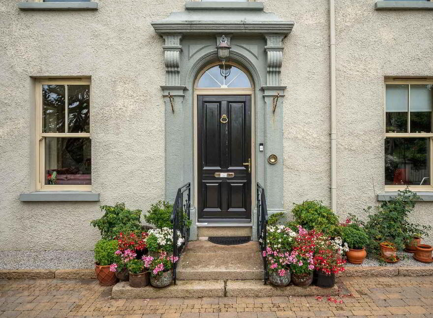 Briar Hill House, 3 Newtownards Road, Greyabbey, BT22 2QQ