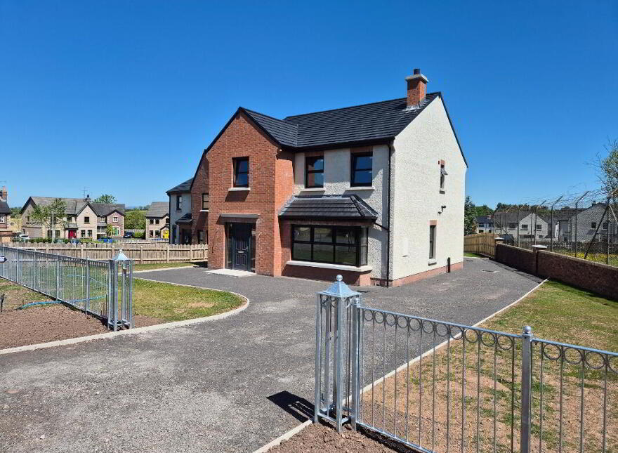 290 Loughmuck Road, Fintona, Omagh, BT78 2FF