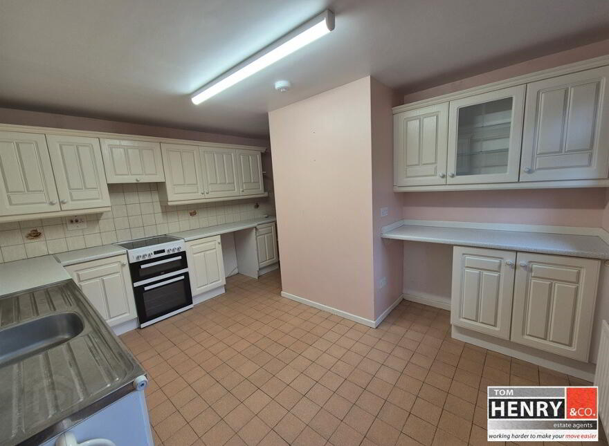 17 Gortavale Road, Dungannon, BT70 3HW