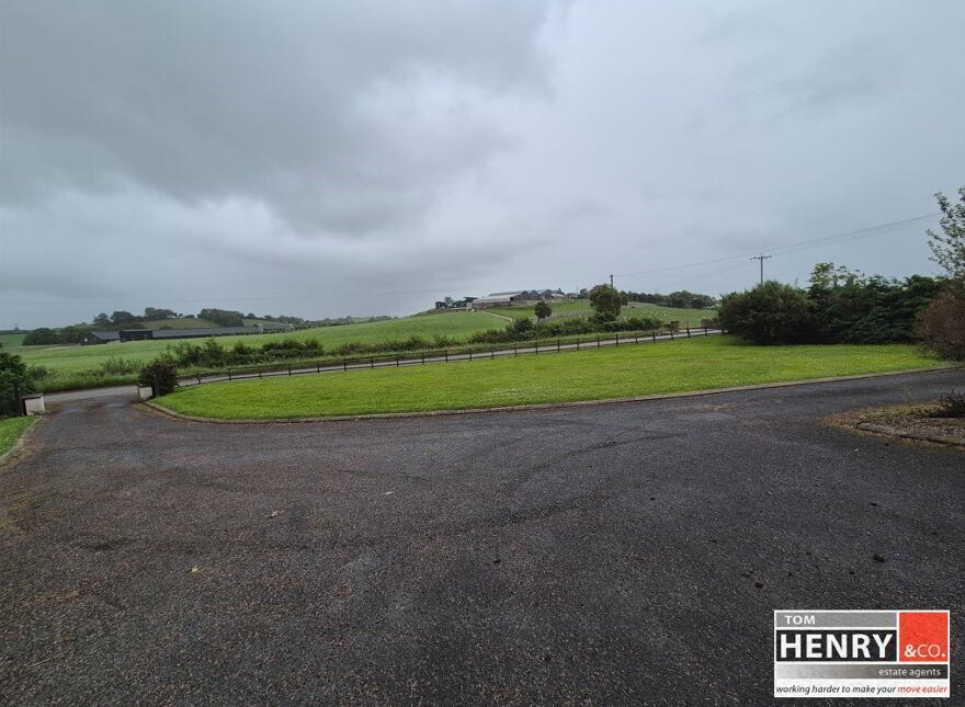17 Gortavale Road, Dungannon, BT70 3HW