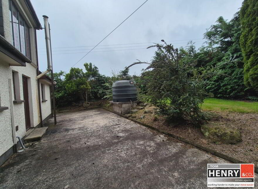 17 Gortavale Road, Dungannon, BT70 3HW