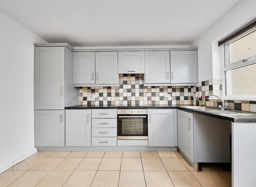 19 Hopefield Gardens, Portrush, BT56 8QG