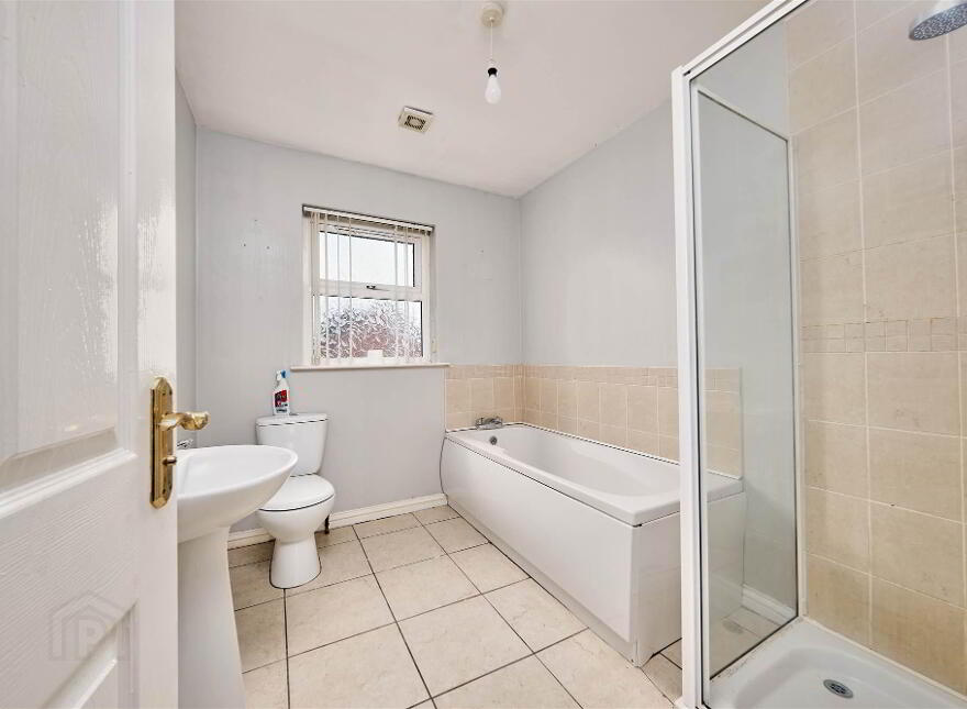 19 Hopefield Gardens, Portrush, BT56 8QG