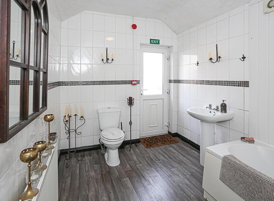 30-30a Grays Hill, Bangor, BT20 3BB