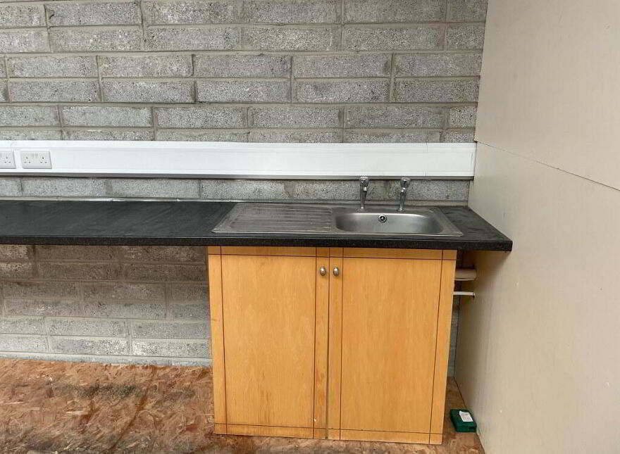 Unit 4, Lismore Business Park, Lismore