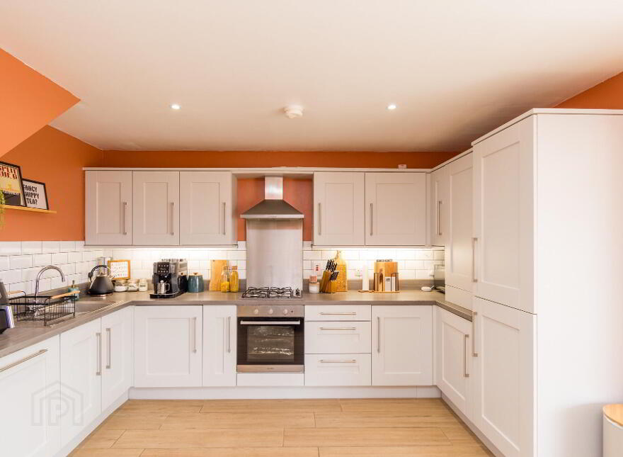 12 Ayrshire Manor, Lisburn, BT28 2GJ