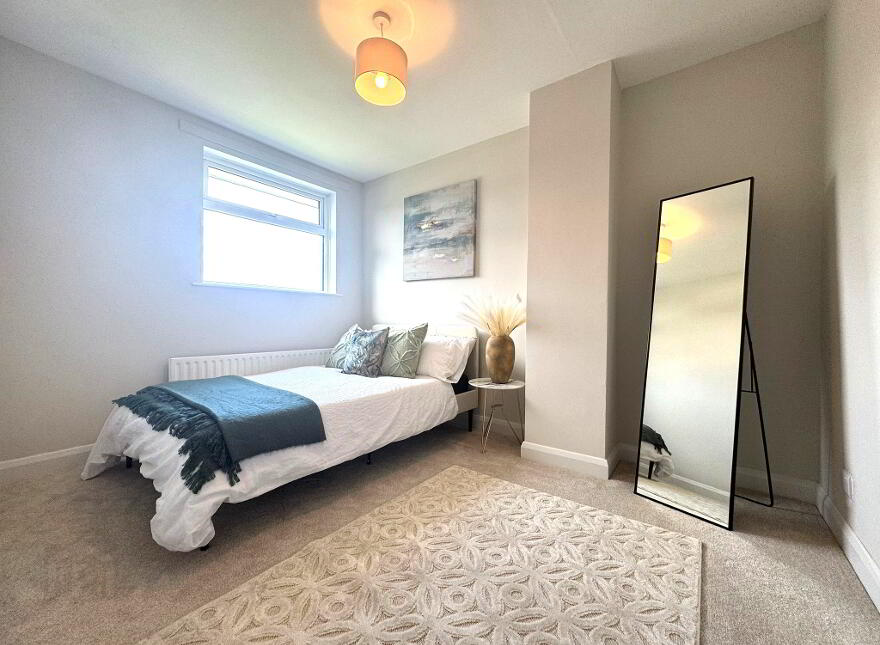 28 Lennox Avenue, Carrickfergus, BT38 7BB