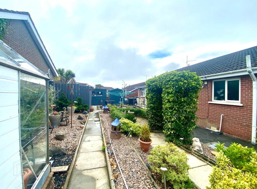 20 Windslow Green, Carrickfergus, BT38 9BA