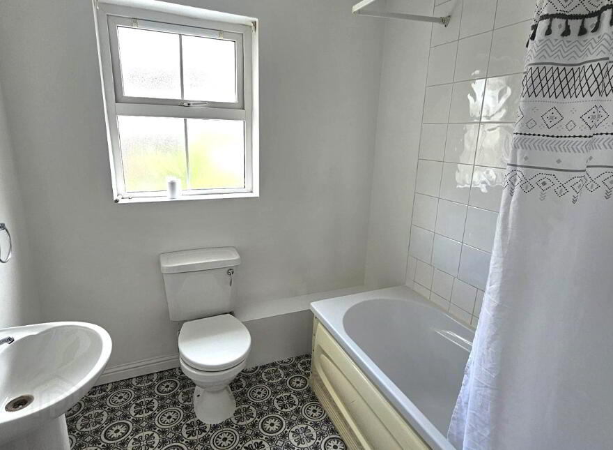 85 Shepherds Glen, Waterside, L'Derry, BT47 2GA