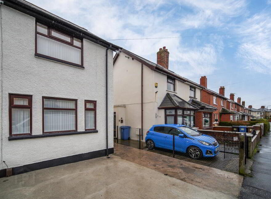 85 Joanmount Gardens, Belfast, BT14 6NY
