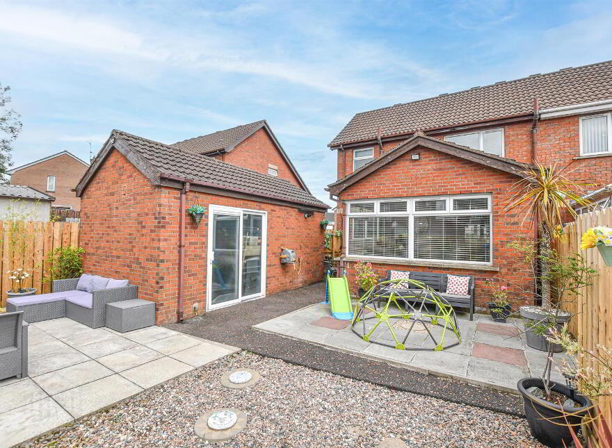 10 Killowen Grange, Lisburn, BT28 3HQ