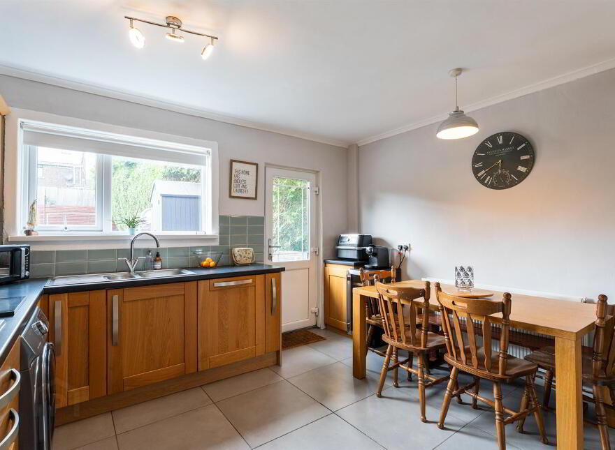 76 Bingnian Drive, Andersonstown, Belfast, BT11 8JB