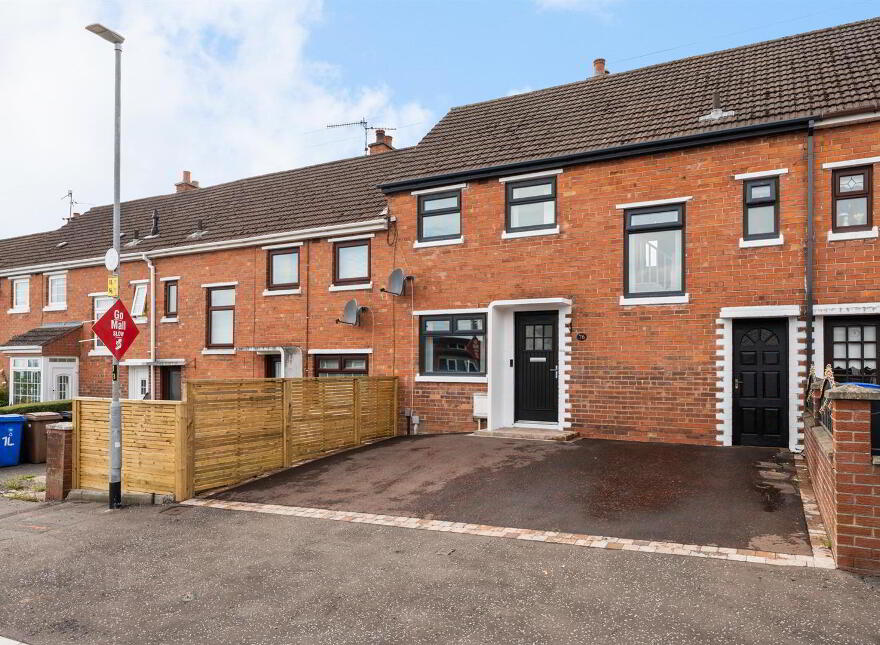 76 Bingnian Drive, Andersonstown, Belfast, BT11 8JB