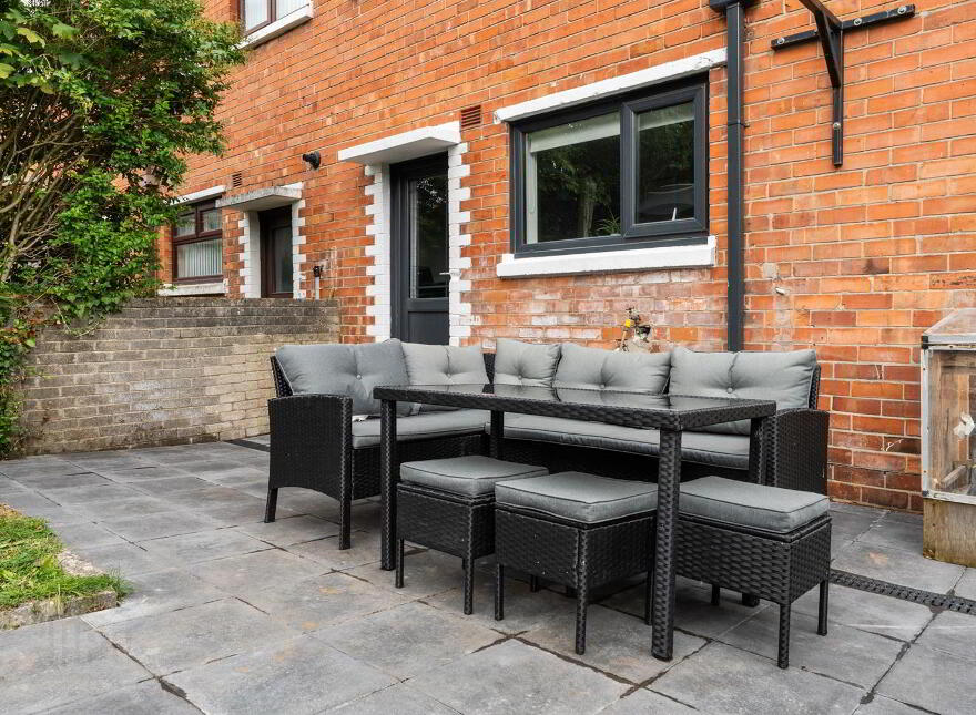 76 Bingnian Drive, Andersonstown, Belfast, BT11 8JB