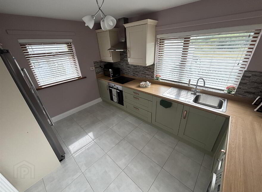 64 Rathview Park, Crossmaglen, Newry, BT35 9HJ