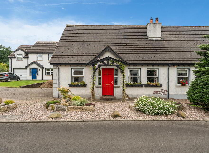 34 Village Hill, Straid, Ballyclare, BT39 9WQ