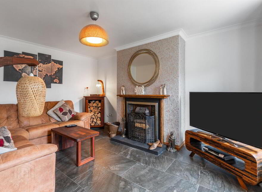 34 Village Hill, Straid, Ballyclare, BT39 9WQ