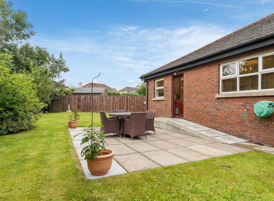 23 Gateside Crescent, Ballyclare, BT39 9GL