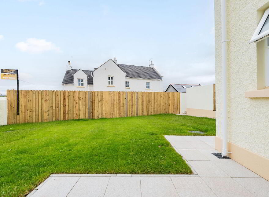 Ballyallaght Farmyard Cottages, 268A Whitepark Road, Bushmills, BT57 8PY