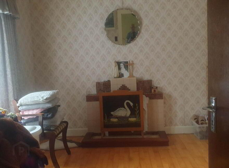 Pound Street, Carndonagh, F93KF9X