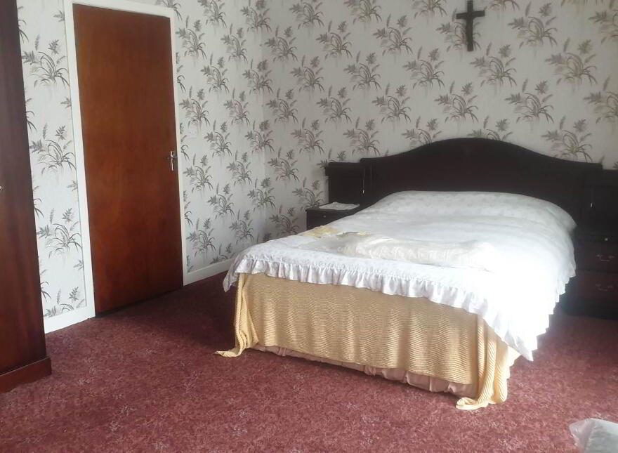 Pound Street, Carndonagh, F93KF9X