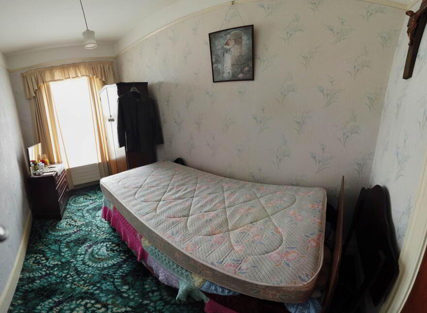 Pound Street, Carndonagh, F93KF9X