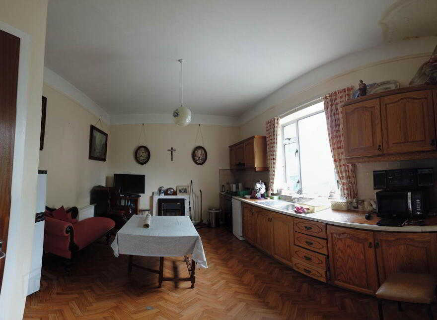 Pound Street, Carndonagh, F93KF9X
