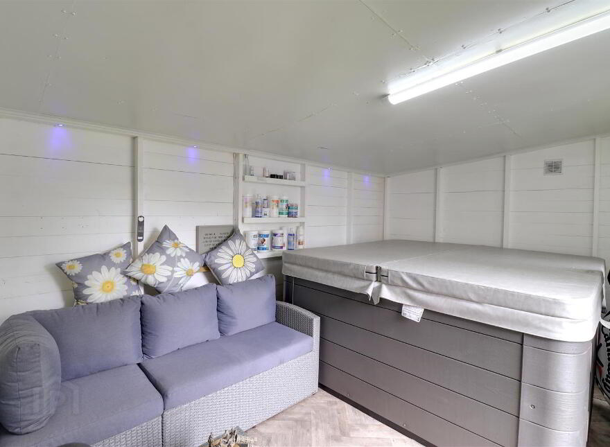 7 Blackwood Avenue, Newtownards, BT23 4XT