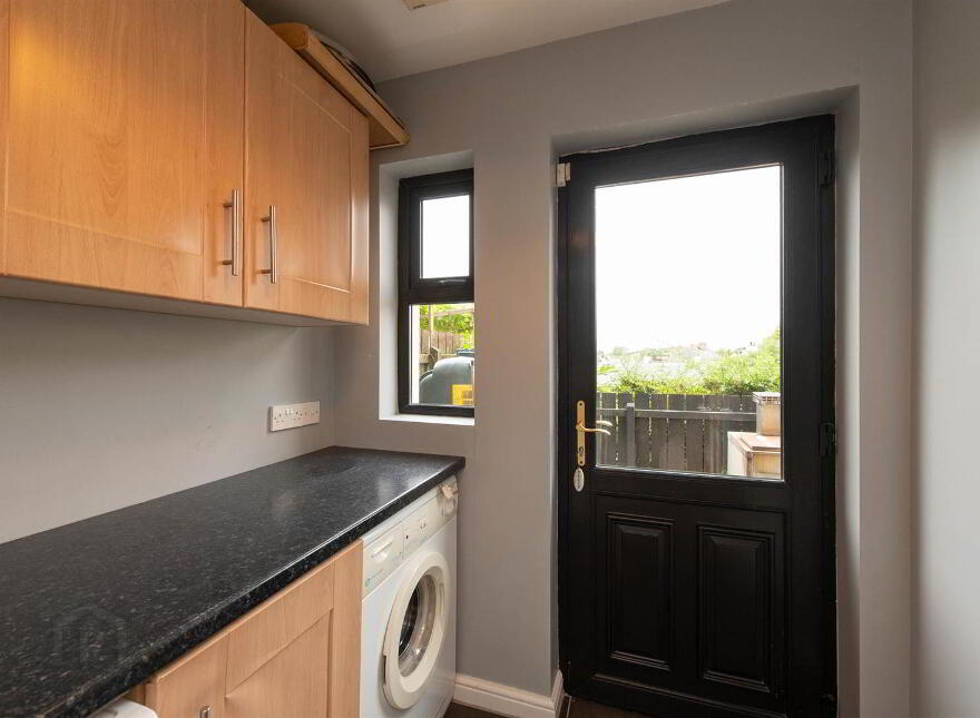 10 Drummond Park, Ballynahinch, BT24 8GE