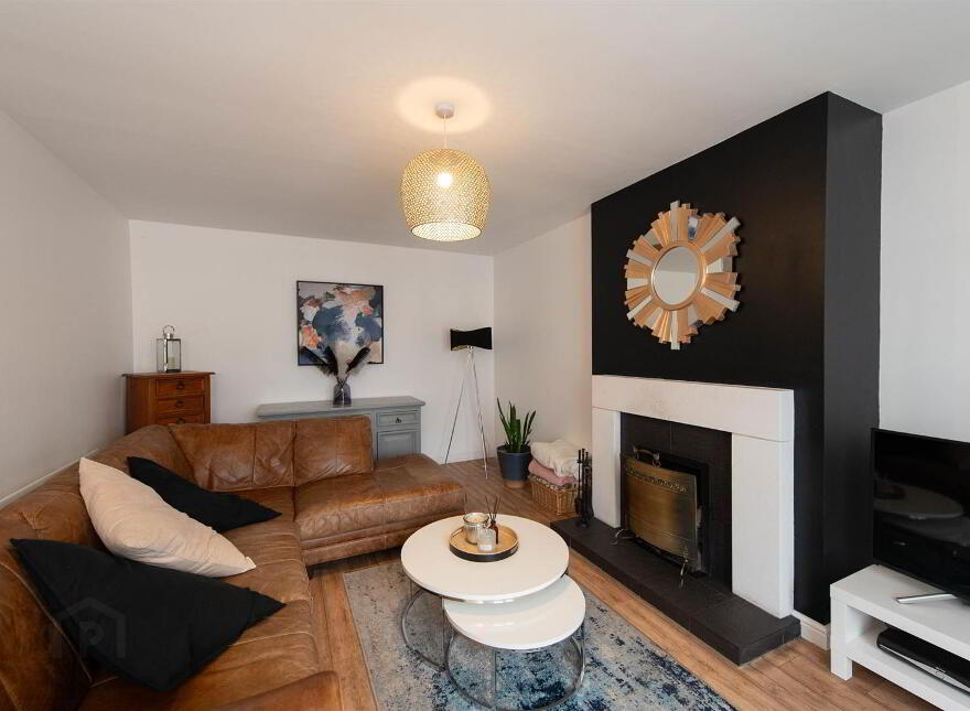 10 Drummond Park, Ballynahinch, BT24 8GE