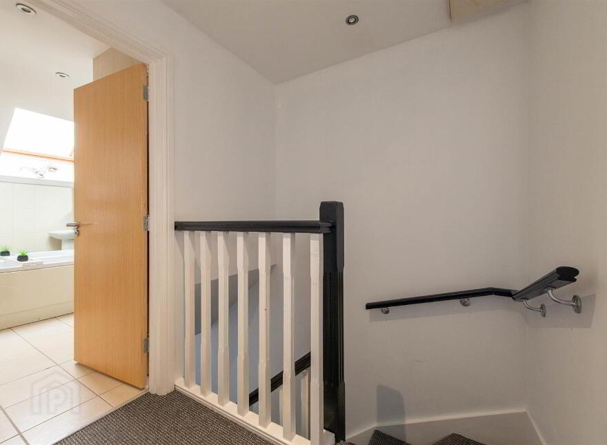 10 Drummond Park, Ballynahinch, BT24 8GE