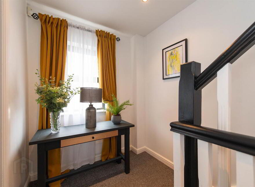 10 Drummond Park, Ballynahinch, BT24 8GE