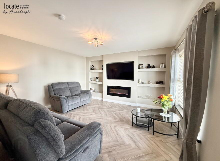 25a Cumber View, Claudy, Derry, BT47 4FG