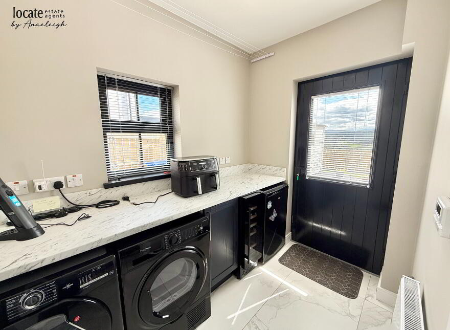 25a Cumber View, Claudy, Derry, BT47 4FG