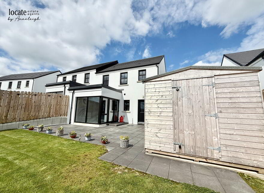25a Cumber View, Claudy, Derry, BT47 4FG