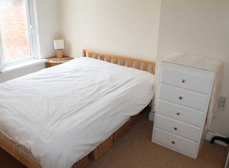 43 London Street, Ravenhill, Belfast, BT6 8EN
