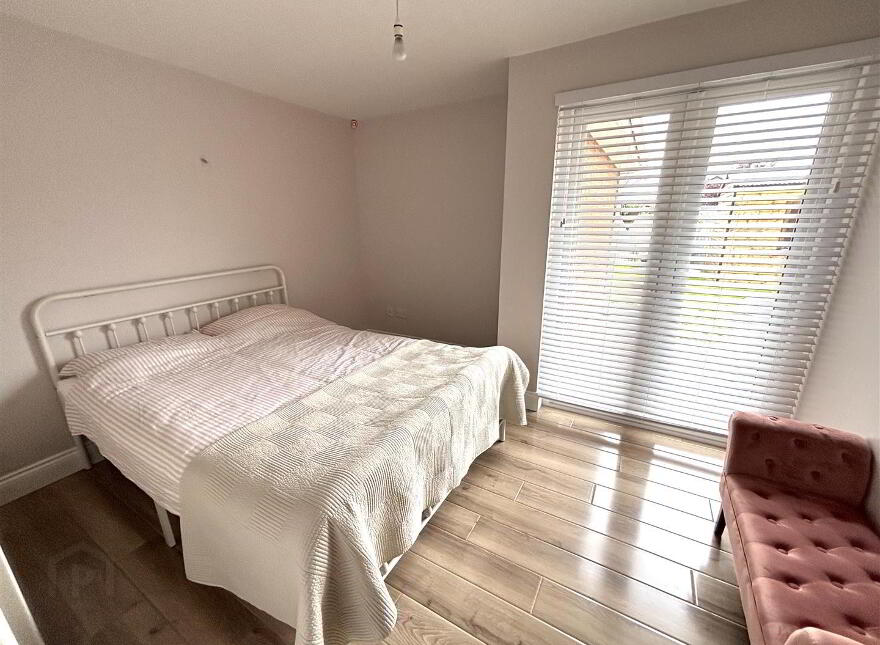 2 Bovally Road, Limavady, BT49 0TA