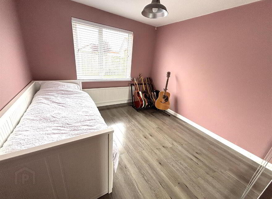 2 Bovally Road, Limavady, BT49 0TA
