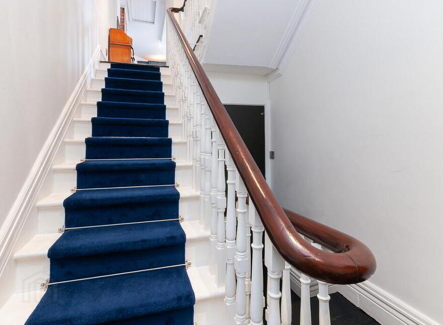 Apt 3, 79 Marlborough Park South, Malone Road, Belfast, BT9 6HS