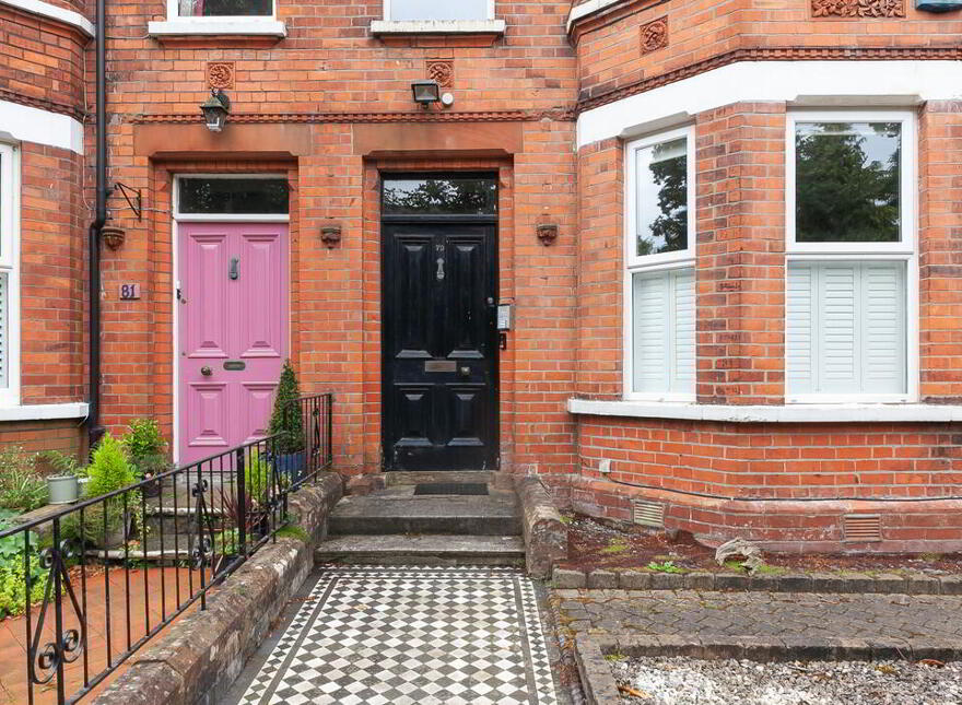 Apt 3, 79 Marlborough Park South, Malone Road, Belfast, BT9 6HS