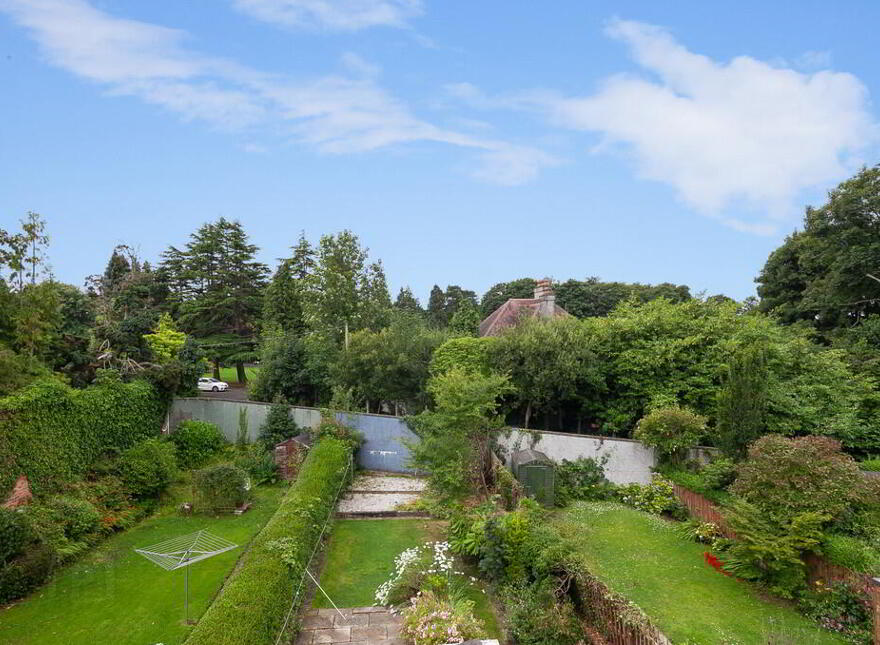 Apt 3, 79 Marlborough Park South, Malone Road, Belfast, BT9 6HS