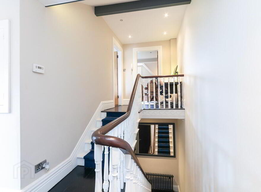 Apt 3, 79 Marlborough Park South, Malone Road, Belfast, BT9 6HS
